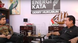 Anwar Fuadi, Presiden Artis Anti Lengser yang Sukses Berkat Impiannya. (Foto:Pelopor.id/YouTube Channel “Energi Kata Gerry Hukubun”)