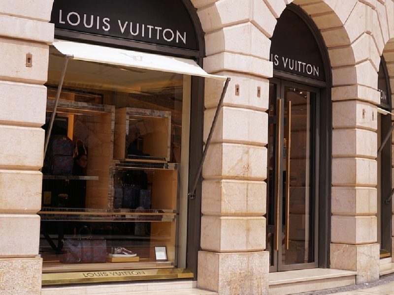 Gerai Louis Vuitton. (Foto:Pelopor.id/Pixabay/webandi)