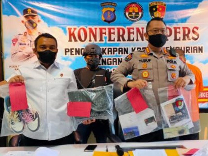 Warga Samarinda berinisial AT (29) yang diduga telah melakukan pembobolan sejumlah ATM berhasil dibekuk Ditreskrimum Polda Kaltim. (Foto:Pelopor.id/Polri)