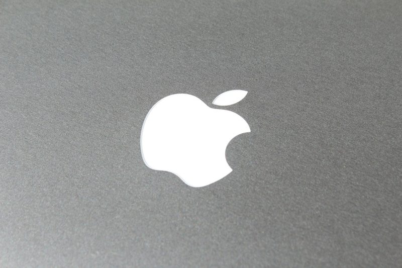 Ilustrasi logo Apple. (Foto: Pelopor.id/Pixabay)