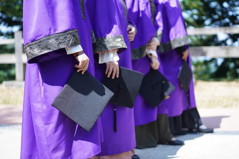 Ilustrasi sarjana. (Foto: Pelopor.id/Pixabay) 