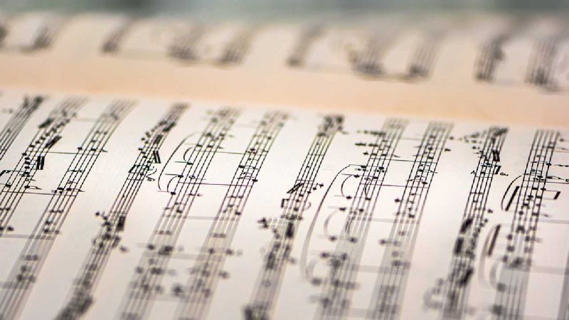 Ilustrasi lembar musik. (Foto: Pelopor.id/Pixabay)