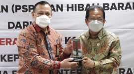 Ketua KPK, Firli Bahuri bersama Menteri ATR/BPN Sofyan Djalil. (Foto: Kementerian ATR/BPN)