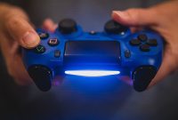 Stik PlayStation Sony. (Foto:Pelopor.id/Pixabay/StockSnap)