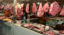 Ilustrasi daging yang dijual di pasar tradisional. (Foto:Pelopor.id/Kementan)