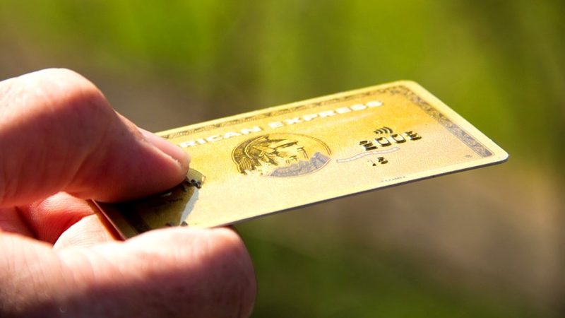 Ilustrasi kartu kredit. (Foto: Pelopor.id/Pixabay/yannickmcosta)