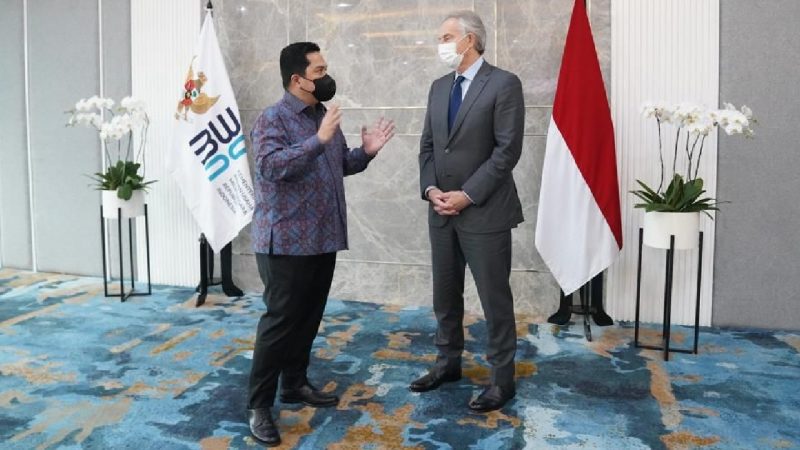 Menteri BUMN Erick Thohir dan bertemu dengan Sir Tony Blair. (Foto:Pelopor.id/Humas Kementerian BUMN)