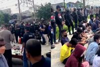 Penggerebekan narkoba di Kampung Bahari yang melibatkan 700 personel gabungan pada Rabu (09/03/2022). (Foto:Pelopor.id/ist)