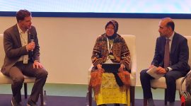 Menteri Sosial, Tri Rismaharini menghadiri Kongres Kewirausahaan Global (GEC), yang digelar di Riyadh, Arab Saudi, Senin, (28/03/2022). (Foto:Kemensos)