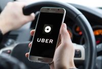 Ilustrasi Uber. (Foto: Pelopor.id/Shutterstock.com/Tero Vasalainen) 