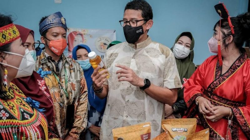 Menparekraf Resmikan “Rumah Kreatif” Kalimantan Barat. (Foto:Pelopor.id/Kemenparekraf)