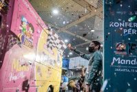 Sandiaga Uno Lepas 10 Food Truck Goes To Mandalika. (Foto:Pelopor.id/Kemenparekraf)