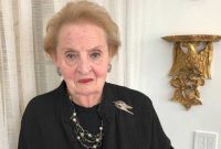 Menteri luar negeri Amerika Serikat wanita pertama, Madeleine Albright, wafat di usia ke-84 tahun. (Foto: Pelopor.id/Twitter @madeleine) 
