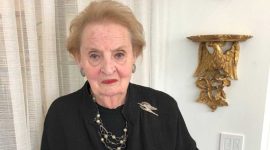 Menteri luar negeri Amerika Serikat wanita pertama, Madeleine Albright, wafat di usia ke-84 tahun. (Foto: Pelopor.id/Twitter @madeleine) 