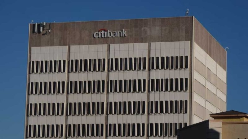 Ilustrasi gedung Citibank. (Foto: Pelopor.id/Unsplash)