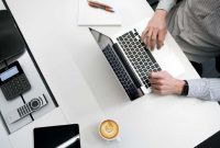 Ilustrasi insurance technology (insurtech). (Foto: Pelopor.id/Unsplash) 