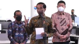 Presiden Joko Widodo (tengah) meresmikan Sea Labs Indonesia di Gedung Pacific Century Place, SCBD, Jakarta, pada Selasa (01/03/2022). (Foto: Pelopor.id/Instagram @jokowi) 