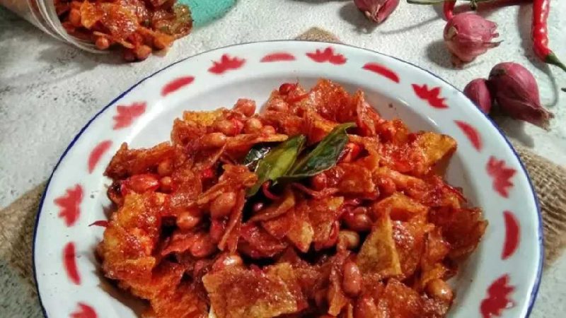 Kering kentang kacang asam manis pedas. (Foto: Pelopor.id/Cookpad) 