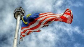 Ilustrasi bendera Malaysia. (Foto: Pelopor.id/Unsplash) 