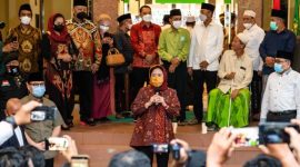 Kunjungi PWNU Jawa Timur, Puan Maharani Dapat Wejangan Intisari Pancasila. (Foto: Pelopor.id/Parlementaria)