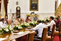 Presiden Jokowi memimpin Ratas Persiapan ASEAN Para Games 2022, di Istana Merdeka, Jakarta. (Foto: Pelopor.id/Humas Setkab/Agung)