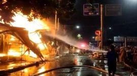 Kebakaran Pasar Gembrong Hanguskan 400 Bangunan. (Foto: Polri)