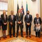 Menparekraf Sandiaga Uno dalam kunjungan kerjanya ke Australia bertemu dengan Menteri Perdagangan, Pariwisata, dan Investasi setempat The Hon Dan Tehan di Commonwealth Offices, Melbourne, Australia. (Foto:Kemenparekraf)