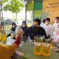Menteri BUMN Erick Thohir saat menghadiri acara Petani Se-Kabupaten Lamogan bertajuk “Petani Mandiri Wujudkan Indonesia Maju Sejahtera” di Desa Besur, Kabupaten Lamongan, Jawa Timur, Sabtu (09/04/2022). (Foto: Humas BUMN)