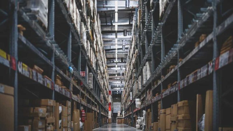 Ilustrasi gudang penyimpanan. (Foto: Pelopor.id/Pixabay/tianya1223)