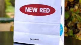 Tas belanja Old Navy. (Foto: Pelopor.id/Twitter @OldNavy) 