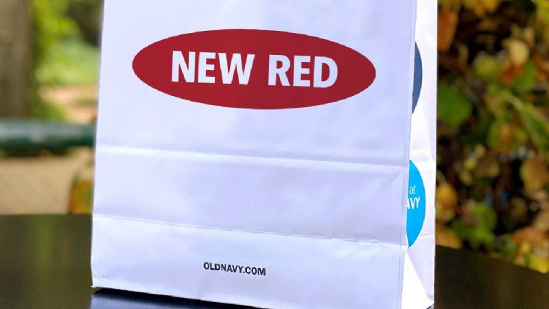 Tas belanja Old Navy. (Foto: Pelopor.id/Twitter @OldNavy) 