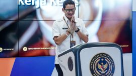 Sandiaga dalam Weekly Press Briefing, di Gedung Sapta Pesona, Jakarta, Senin (30/05/2022). (Foto: Pelopor.id/Kemenparekraf)