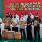 Konferensi pers pengungkapan kasus ekspor ilegal minyak goreng Kemendag, Bea Cukai dan Satgas Pangan. (Foto: Pelopor.id /Kemendag)