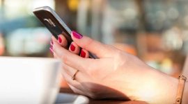 Ilustrasi pembayaran transaksi lewat smartphone. (Foto: Pelopor.id/Pixabay/Pexels)