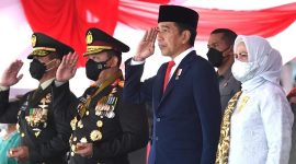 Kepala Negara Hadir pada Upacara Peringatan ke-76 Hari Bhayangkara, di Akademisi Kepolisian, di Semarang, Jawa Tengah Selasa, (05/07/2022). (Foto: Pelopor.id/Instagram@Jokowi)