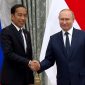 Presiden Joko Widodo bersama Presiden Rusia Vladimir Putin di Istana Kremlin, Moskow, Kamis (30/06/2022). (Foto: Pelopor.id/ tangkapan layar Twitter @Jokowi)