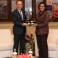 Menteri Keuangan RI (Menkeu) Sri Mulyani Indrawati bertemu Mr. Choo Kyung-ho, Deputi Perdana Menteri Republik Korea (Korea), di Finance Ministers and Central Bank Governors Ketiga (3rd FMCBG). (Foto: Pelopor.id/ Kemenkeu)