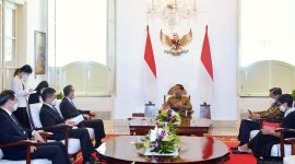 Presiden Jokowi Terima Kunjungan Menlu China di Istana Negara Jakarta. (Foto: Pelopor.id/Setkab)