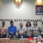 Delegasi Pramuka Kaledonia Baru dan Pemkot Yogyakarta. (Foto: Pelopor.id/Pemkot Yogya) 