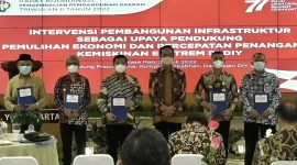 Rakor Pengendalian Pembangunan Daerah Triwulan II Tahun Anggaran 2022. (Foto: Pelopor.id/Pemkot Yogyakarta) 