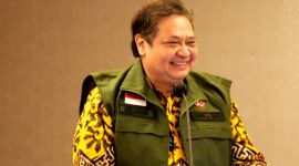 Menteri Koordinator Bidang Perekonomian Airlangga Hartarto pada acara Silaturahmi Pengurus Jenggala Center dengan tema “Trend Ekonomi di Dalam Menghadapi Pemilu 2024”, Jumat (16/09/2022). (Foto: Pelopor.id/Dok Kemenko Perekonomian)