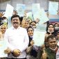 Menteri ATR/BPN Hadi Tjahjanto, Bagikan 2.500 Sertipikat Tanah kepada Masyarakat Jawa Barat. (Foto: Pelopor.id/Kementerian ATR/BPN)