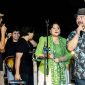 Eno Suratno Wongsodimedjo dan Ncek Gaul berbincang bersama Kun Saraswati acara di Swag Event edisi 47. (Foto: I Wayan Bagiartana)
