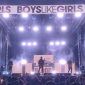Suasana konser Boys Like Girls di Jakarta. (Foto: Iwan)