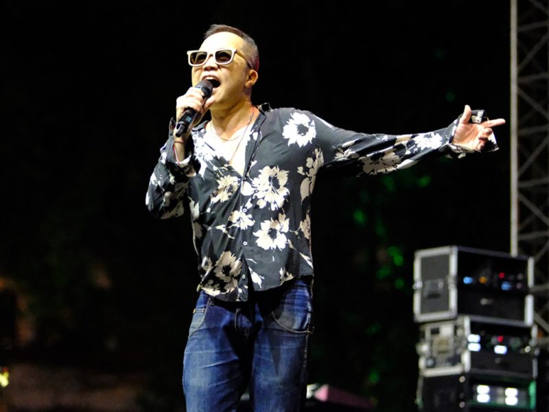 Penyanyi Sandhy Sondoro saat tampil di Solo City Jazz. (Foto: Istimewa)