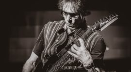 Gitaris rock, Steve Vai. (Foto: Istimewa)