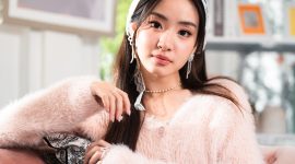 Penyanyi solo, Phoebe Paris. (Foto: Istimewa)