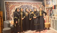 Personel grup nasyid SMA 3 Teladan, Jakarta, HASNA. (Foto: Aat)