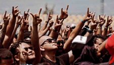 Ilustrasi penggemar musik keras alias Metalhead. (Foto: Instagram/raveljunardy)