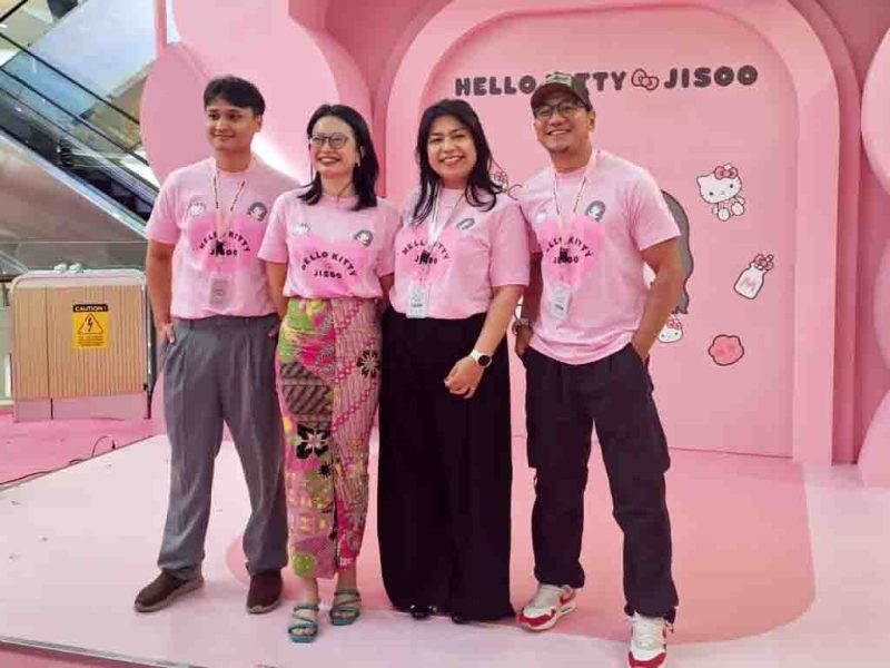 Suasana grand opening pop-up store, Hello Kitty X Jisoo di Jakarta. (Foto: Istimewa)